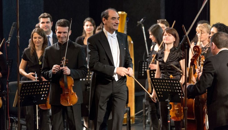 Русенският фестивален оркестър ще гостува в прочутата зала „Атенеум“ в Букурещ с концерт на 1 април