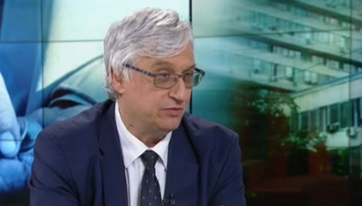 Това ще позволи в НОИ да не се натрупат твърде много искания за изчисляване на пенсиите в междинния период Това ще позволи в НОИ да не се натрупат твърде много искания за изчисляване на пенсиите в междинния период