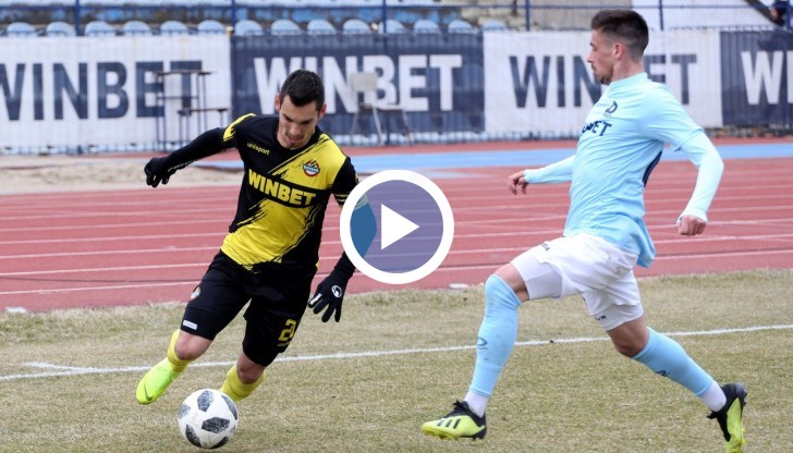 Двата тима завършиха при равен резултат 1:1