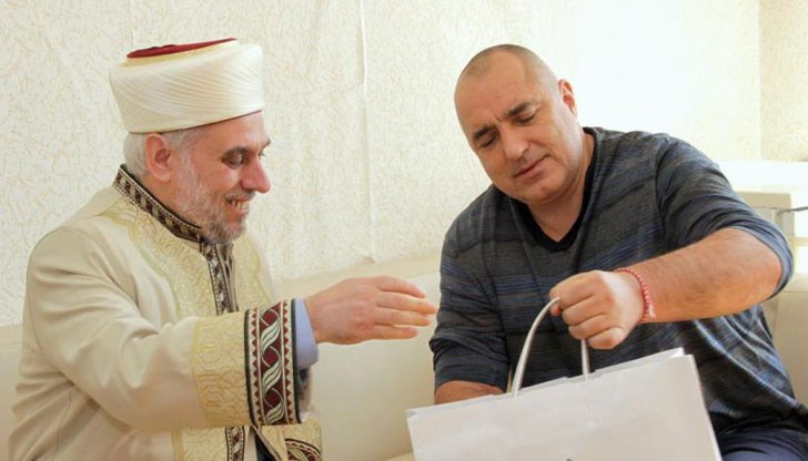 Волен Сидеров вече призова Цветан Цветанов да се откаже от идеята, която трябва да бъде приета на второ четене в парламента до петък Волен Сидеров вече призова Цветан Цветанов да се откаже от идеята, която трябва да бъде приета на второ четене в парламента до петък