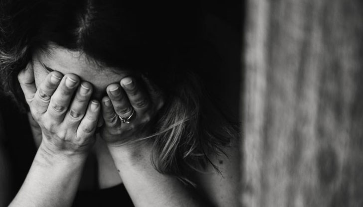 Майката на три деца се надява да намери квартира и работа, за да започне живота си отначало