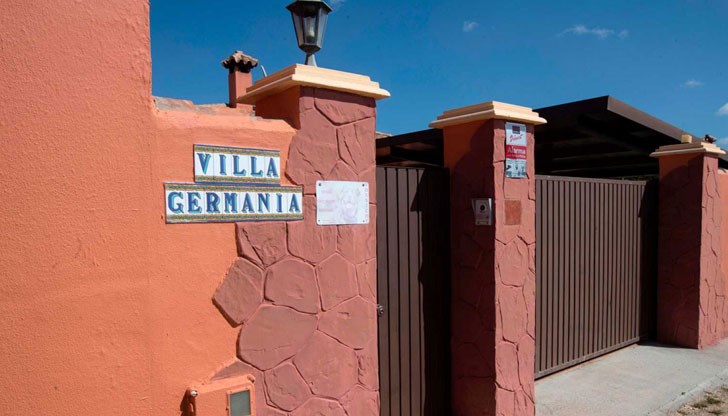 Мъж и жена са задържани по подозрение, че ограбвали и убивали възрастни хора Мъж и жена са задържани по подозрение, че ограбвали и убивали възрастни хора