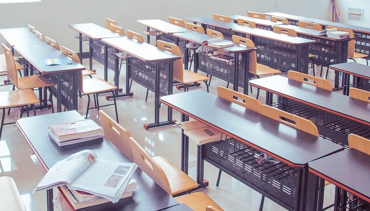 Това предложение ще бъде внесено с готвените промени в Закона за социалното подпомагане и Закона за семейните помощи за деца Това предложение ще бъде внесено с готвените промени в Закона за социалното подпомагане и Закона за семейните помощи за деца