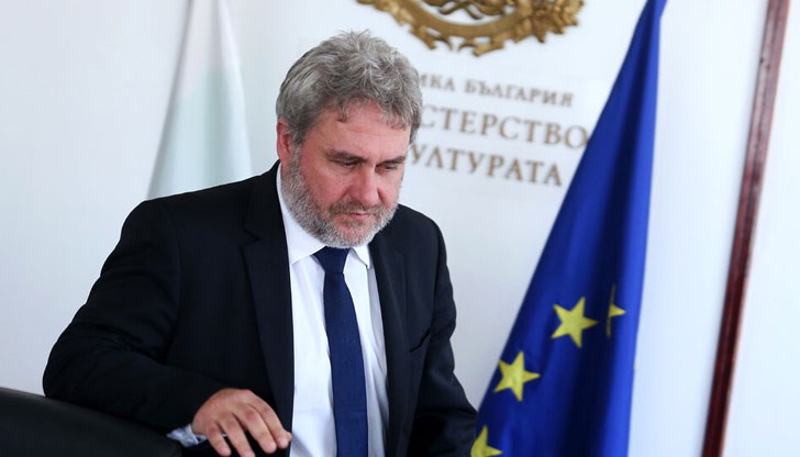 Такива законови промени готвят от Министерството на културата и сдружението на общините Такива законови промени готвят от Министерството на културата и сдружението на общините