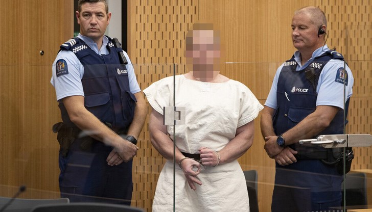 От съображения за сигурност съдебното заседание беше закрито