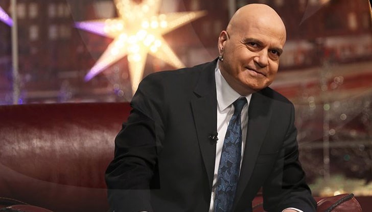 Шоуменът поздрави дами със стихове на Дамян Дамянов