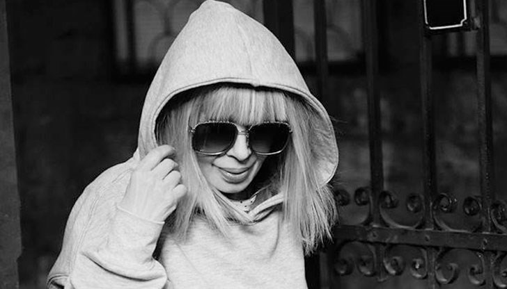 Модната линия е личен прочит на диджей Мартен Роберто и Никола Владимиров