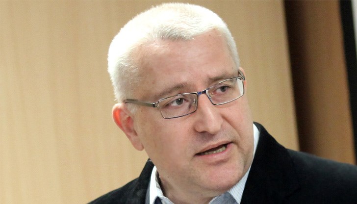 Където и да се случи в Европа такава ситуация, моменталната санкция трябва да е политическа