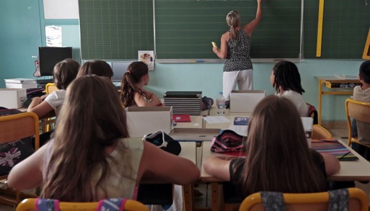 10 500 учители ще бъдат научени да разпознават отрано децата, които срещат затруднения в ученето 10 500 учители ще бъдат научени да разпознават отрано децата, които срещат затруднения в ученето