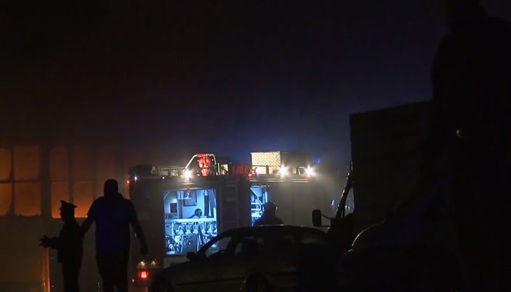 Пожарът е възникнал от стара електрическа печка с открити реотани Пожарът е възникнал от стара електрическа печка с открити реотани