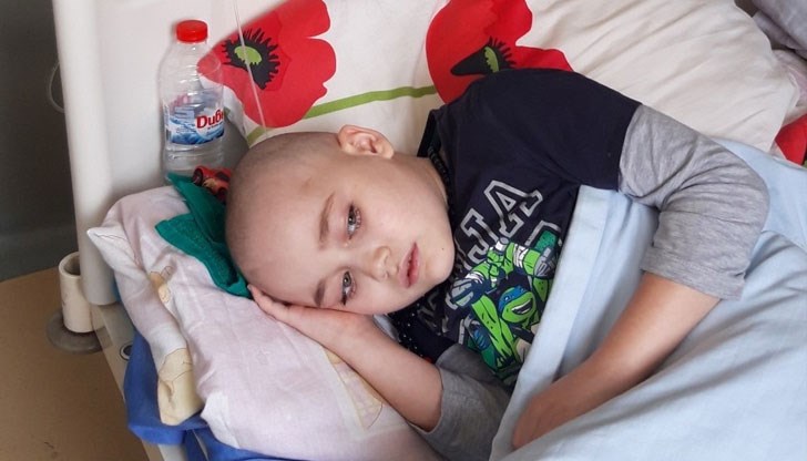 Момчето страда от остра лимфобластна левкемия и епилепсия