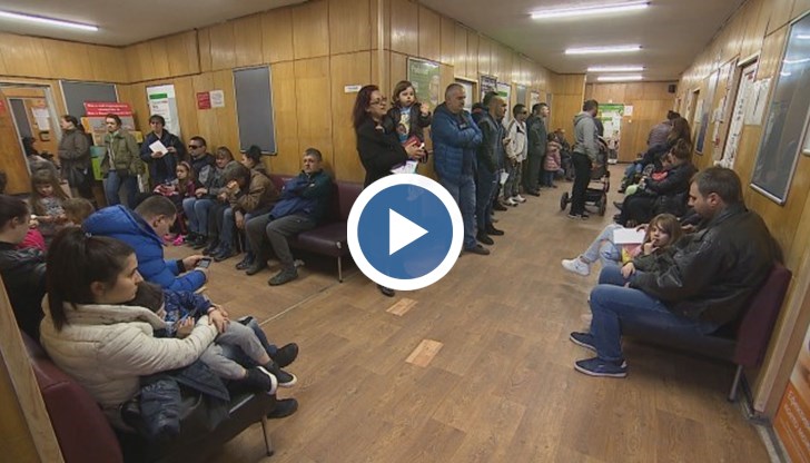 Кабинетите на личните лекари се пръскат по шевовете