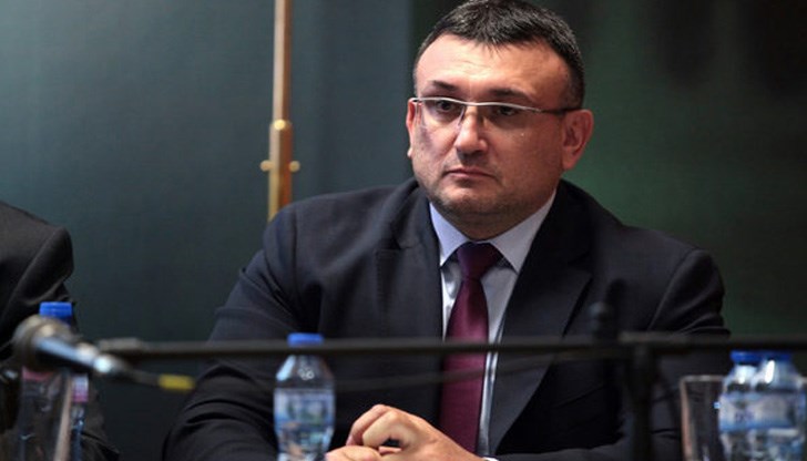 Навсякъде се търсят доказателства и документи