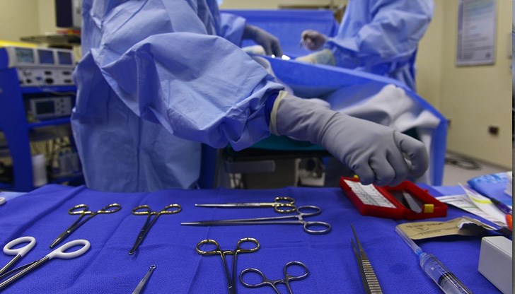 Онкологичното заболяване било диагностицирано година, след като пациентката се подложила на интервенцията