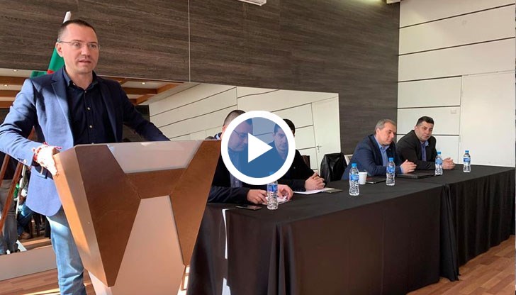 Обмисля се и вариант с отворена листа за хора, които могат да съберат достатъчно подкрепа и да пренаредят подредбата