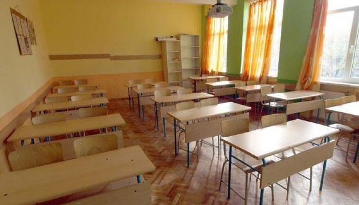 14 училища са закрити за година