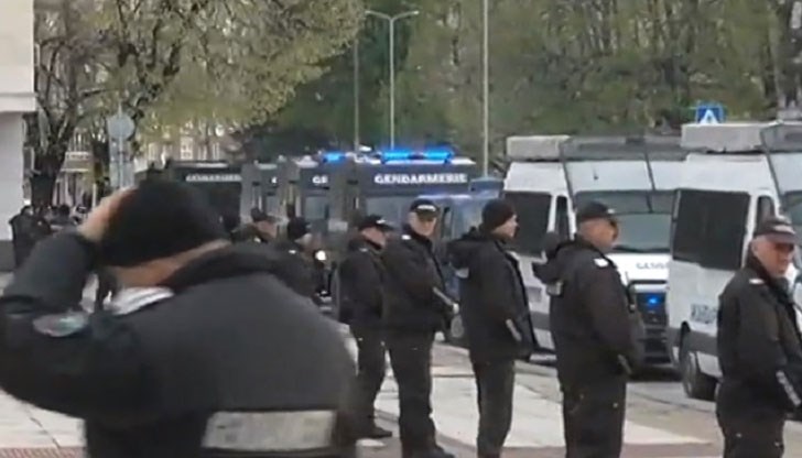 Габрово се събуди в очакване на трети ден на недоволство Габрово се събуди в очакване на трети ден на недоволство