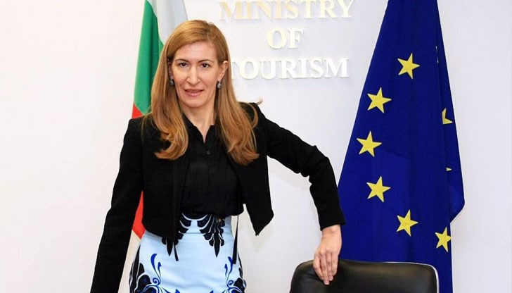 Дали това ще доведе до оставка на министър Ангелкова предстои да видим