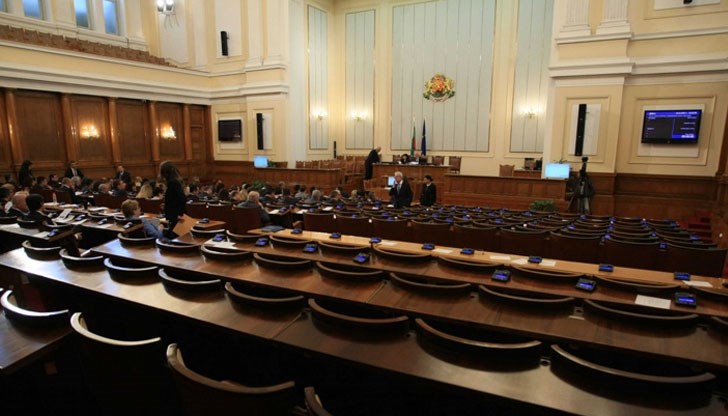 Депутатите видяха много повече негативи, отколкото позитиви в измененията в закона Депутатите видяха много повече негативи, отколкото позитиви в измененията в закона