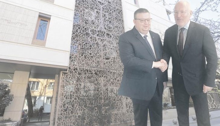 Нищо чудно Еврокомисията да е започнала да се разколебава колко изрядна е България