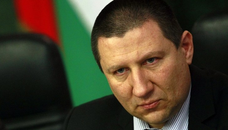 200 000 лева струва образованието на сина на Следовател №1 в България 200 000 лева струва образованието на сина на Следовател №1 в България