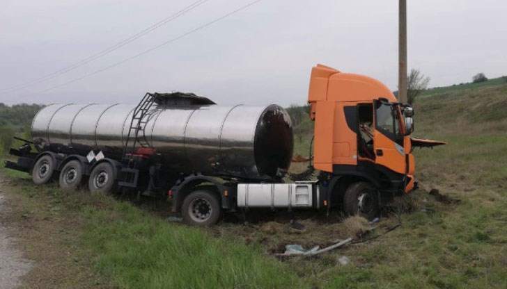 58-годишен мъж от Русе е загинал в тежка катастрофа тази сутрин 58-годишен мъж от Русе е загинал в тежка катастрофа тази сутрин