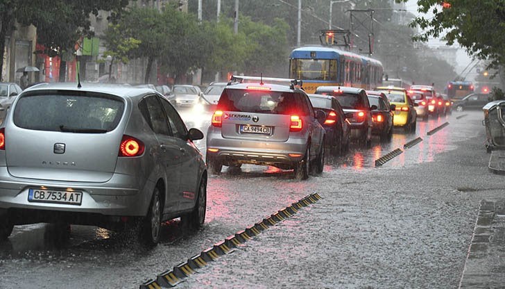 Екокатегорията на автомобилите с газови уредби на метан и пропан-бутан пък ще определя, когато двигателят работи с уредбата Екокатегорията на автомобилите с газови уредби на метан и пропан-бутан пък ще определя, когато двигателят работи с уредбата