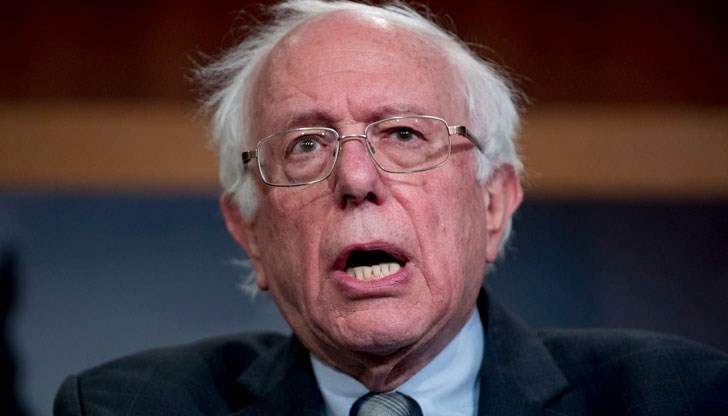 Сенаторът, който често атакува “милионерите и милиардерите”, забогатял значително след издаването на последните му книги Сенаторът, който често атакува “милионерите и милиардерите”, забогатял значително след издаването на последните му книги