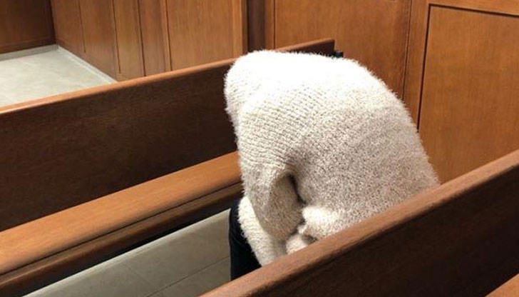 Може да получи до три 3 затвор