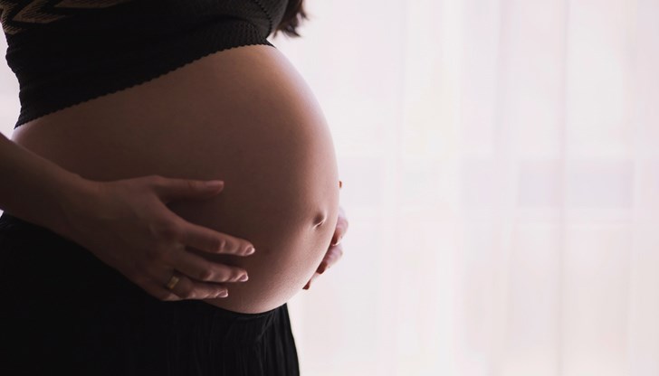 Според учени рискът от тежки усложнения след раждане с цезарово сечение се увеличава 1,8 пъти
