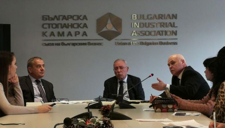 170 фирми са се присъединили към иска 170 фирми са се присъединили към иска