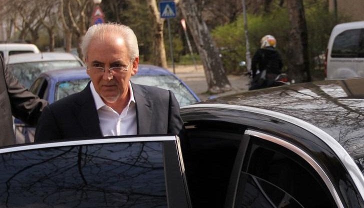 Местан има 13 фиша и един акт, като всички те били за превишена скорост Местан има 13 фиша и един акт, като всички те били за превишена скорост