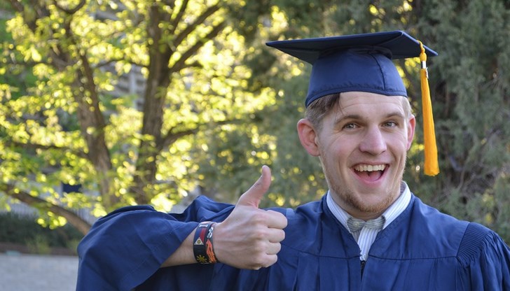 Таксите за обучение на студенти се увеличават до 63%