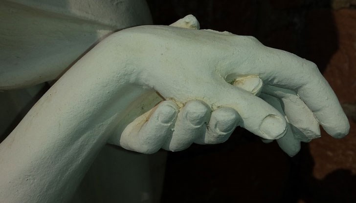 Хубаво е да се дава, да се подарява, а не да се взема Хубаво е да се дава, да се подарява, а не да се взема