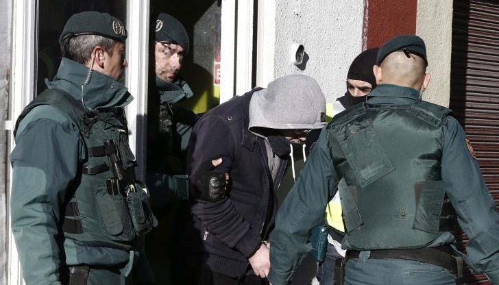 Генерал Уго Карвахал - бивш директор на военните служби по време на режима на предишния президент на Венецуела, е бил арестуван в Мадрид по искане на САЩ, където се издирва за трафик на наркотици