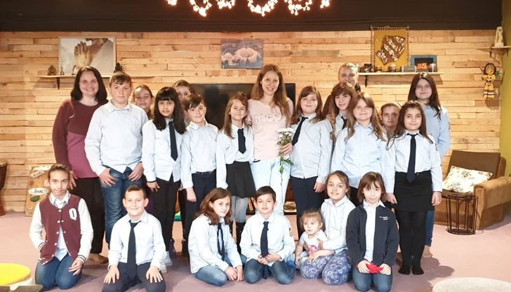 Шампионката по художествена гимнастика разказа спомени от детството, свързани с родния град и спорта