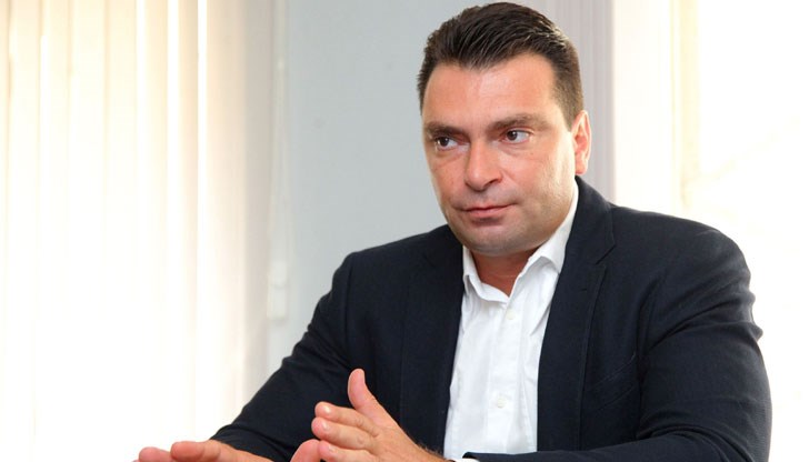 За подобен случай със силно завишени цени преди време си тръгна един заместник-кмет, припомни лидерът на БСП - София