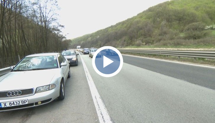 Без книжка за 3 месеца и 1000 лева глоба