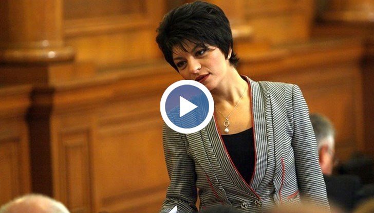 Но струва ми се, че има други важни неща, като например с миграцията, добави депутатката