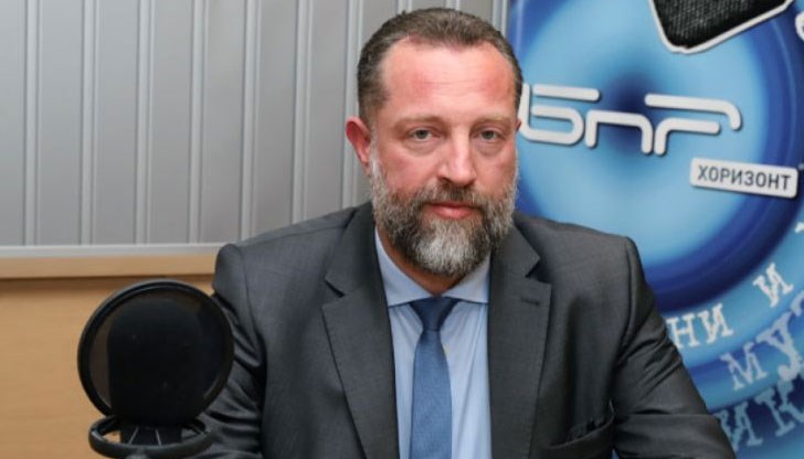 В България наистина има автокрация, Бойко Борисов решава еднолично какво трябва да се случи с държавния бюджет В България наистина има автокрация, Бойко Борисов решава еднолично какво трябва да се случи с държавния бюджет