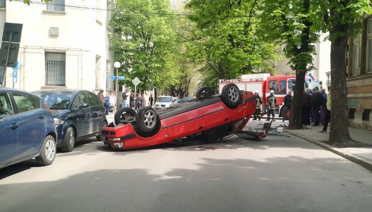 Шофьорът е със сътресение на мозъка, не помни какво се е случило Шофьорът е със сътресение на мозъка, не помни какво се е случило