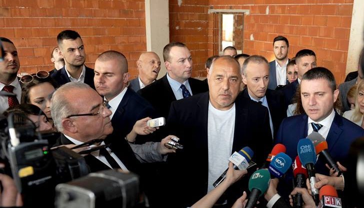 Министърката била чиста за "Апартамент гейт" Министърката била чиста за "Апартамент гейт"