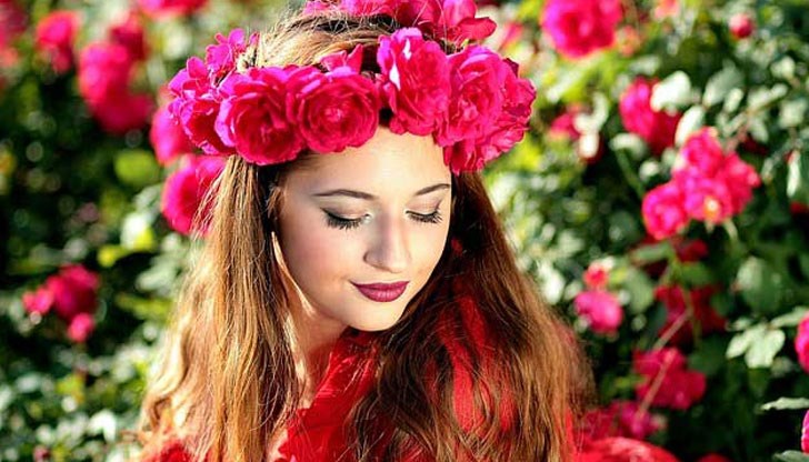 Празнуват 107 красиви имена Празнуват 107 красиви имена