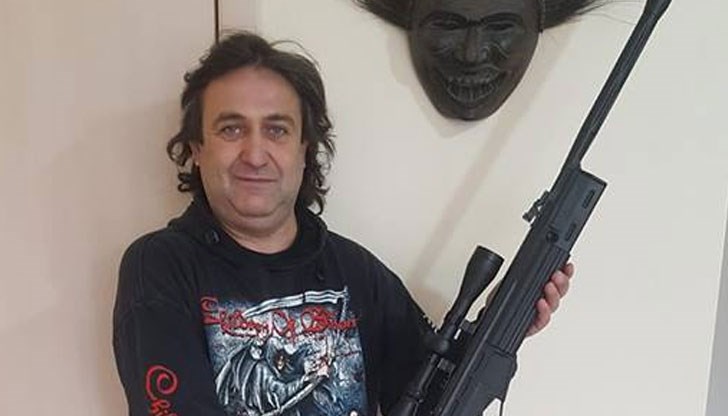 Теодор Николов е задържан за срок до 24 часа Теодор Николов е задържан за срок до 24 часа