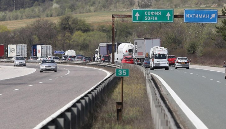 Тол таксите за тежкотоварните автомобили се въвеждат от 16 август 2019 г. Тол таксите за тежкотоварните автомобили се въвеждат от 16 август 2019 г.