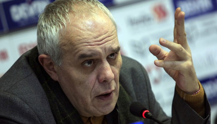 Трябва да има прозрачност кой колко данъци плаща. Собствеността на хората, занимаващи се с политика, трябва да е прозрачна Трябва да има прозрачност кой колко данъци плаща. Собствеността на хората, занимаващи се с политика, трябва да е прозрачна