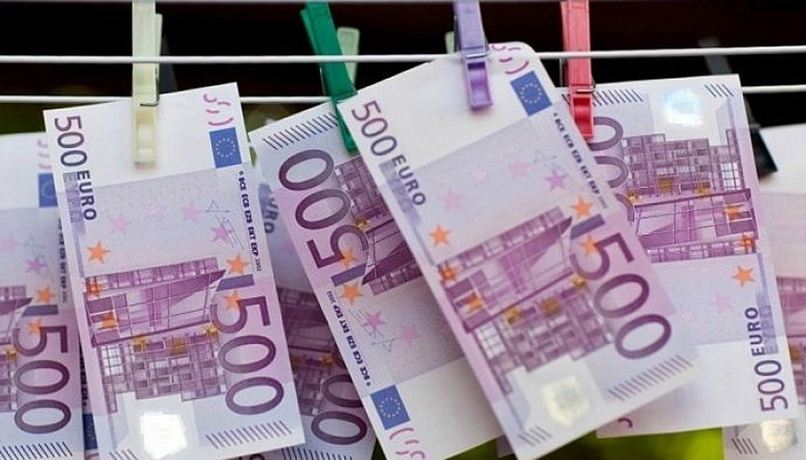 Постепенно въпросните купюри ще изчезнат от обращение Постепенно въпросните купюри ще изчезнат от обращение