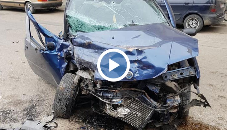 19-годишен шофьор, предизвикал верижна катастрофа. е в болницата