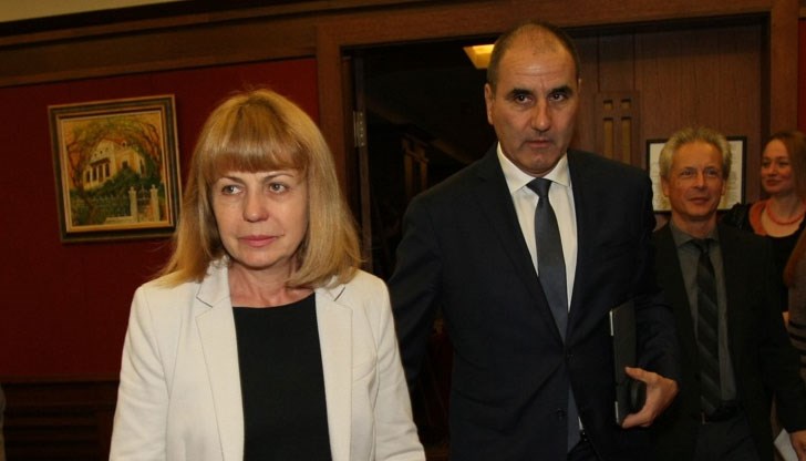 Това не е ли обидно за привържениците на ГЕРБ? Това не е ли обидно за привържениците на ГЕРБ?