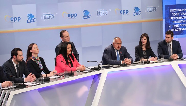 Скандалите с алчността за евтини апартаменти и имоти на хора от властта направи ГЕРБ втора политическа сила Скандалите с алчността за евтини апартаменти и имоти на хора от властта направи ГЕРБ втора политическа сила